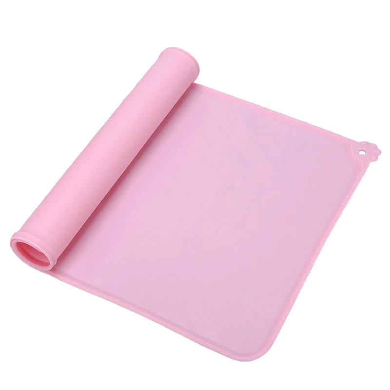 Silicone Dog Mat Non-Stick Pet Fountain Tray Cat Bowl Mat Waterproof Food Pad Pet Feeding Drinking Pads Easy Washing Placemat